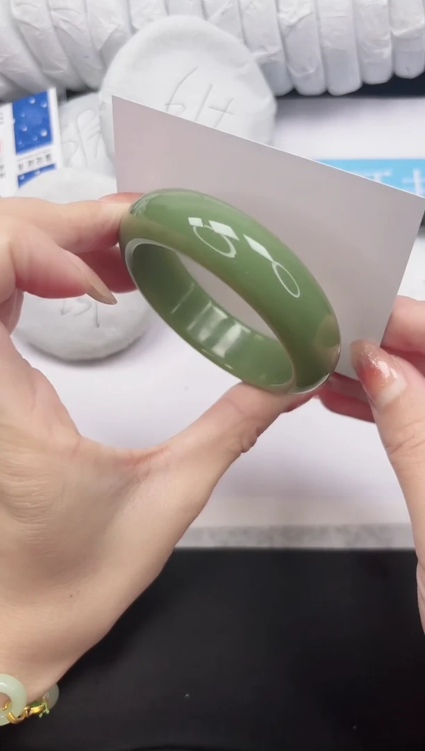 未镶嵌手镯石英质玉12-55.4HS39