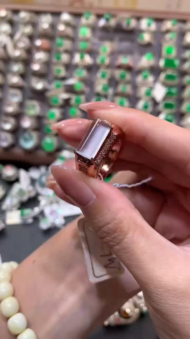 定制翡翠未镶嵌天然缅甸A货翡翠  福利款8.12