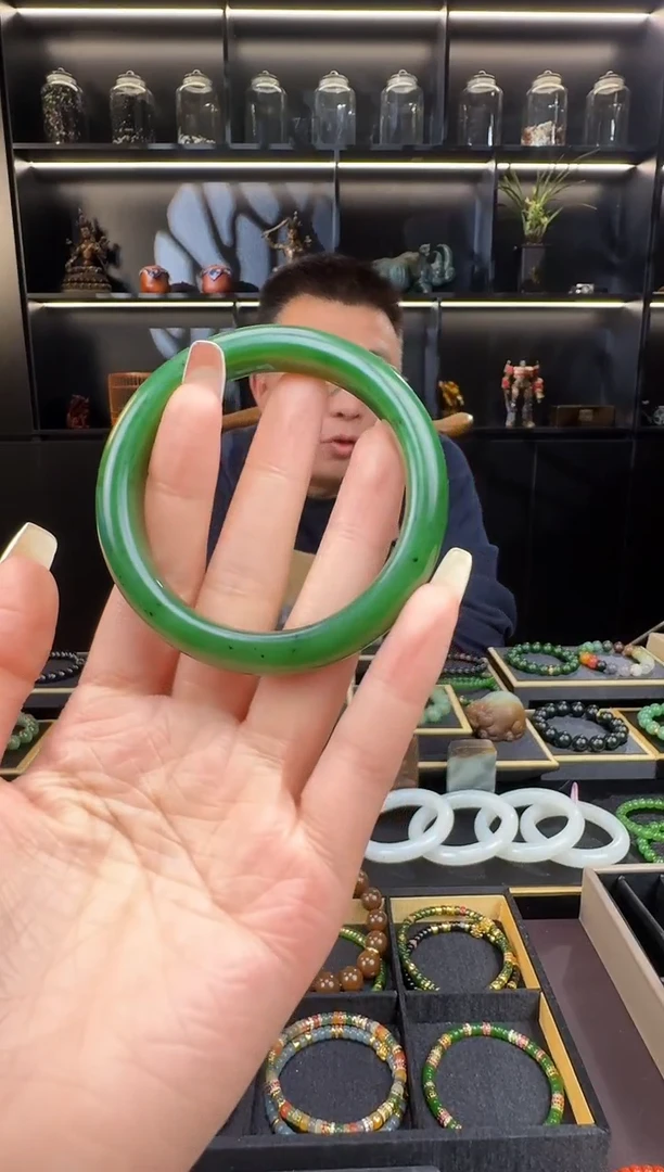 颈饰未镶嵌和田玉碧玉手镯58+mm