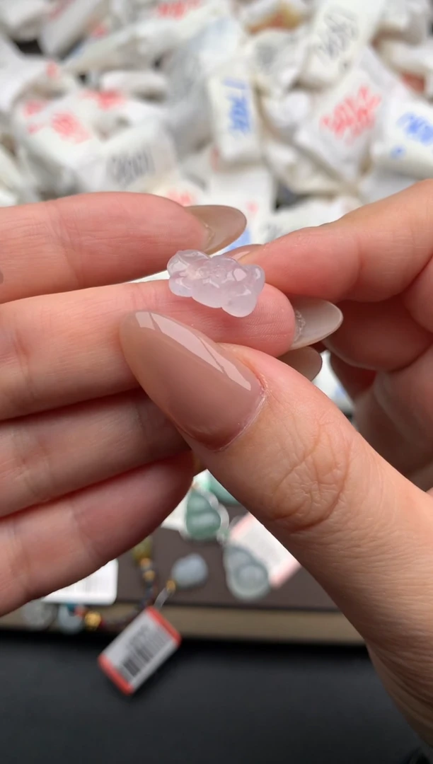 【闪购商品】翡翠颈饰未镶嵌 一