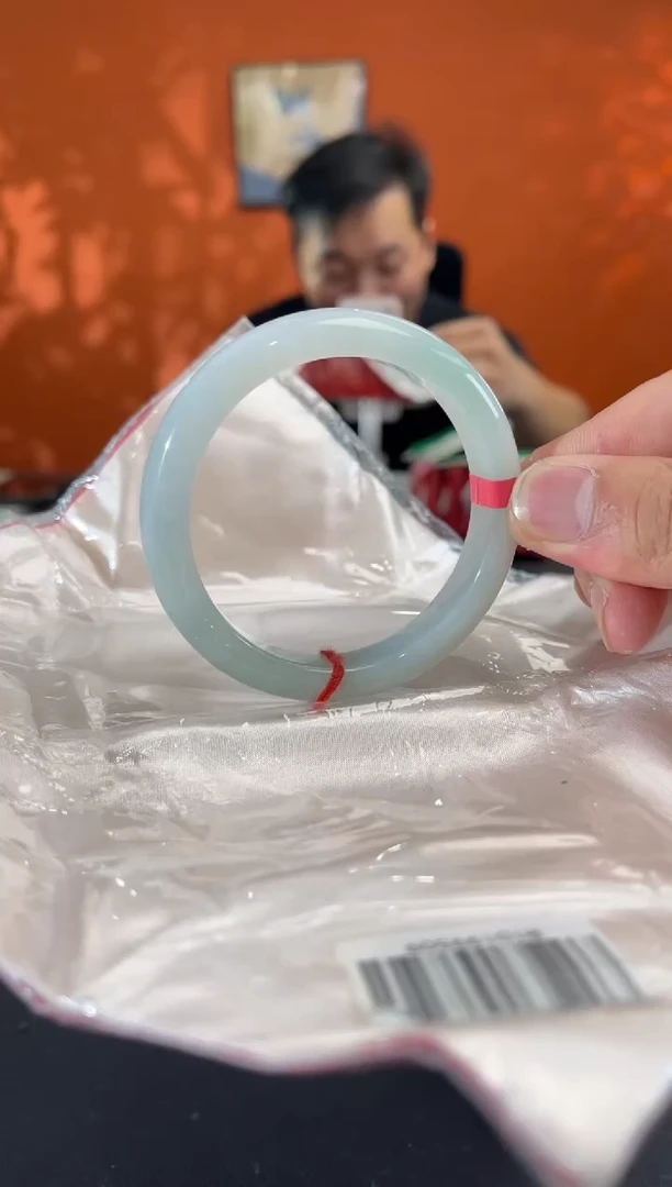 未镶嵌手镯翡翠9 56