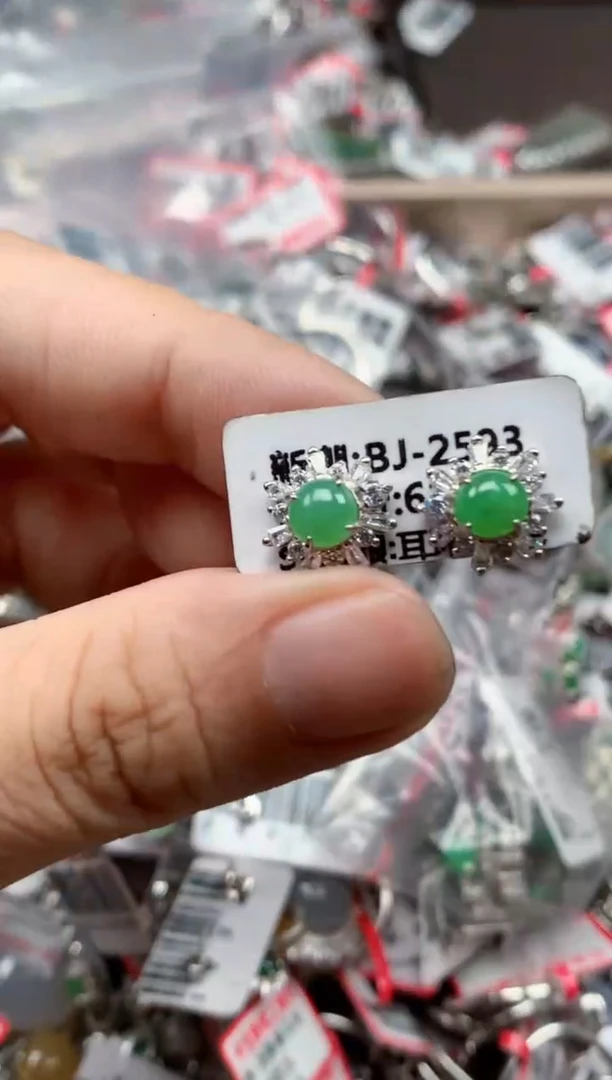 银S925镶嵌戒指翡翠天然A货缅甸翡翠