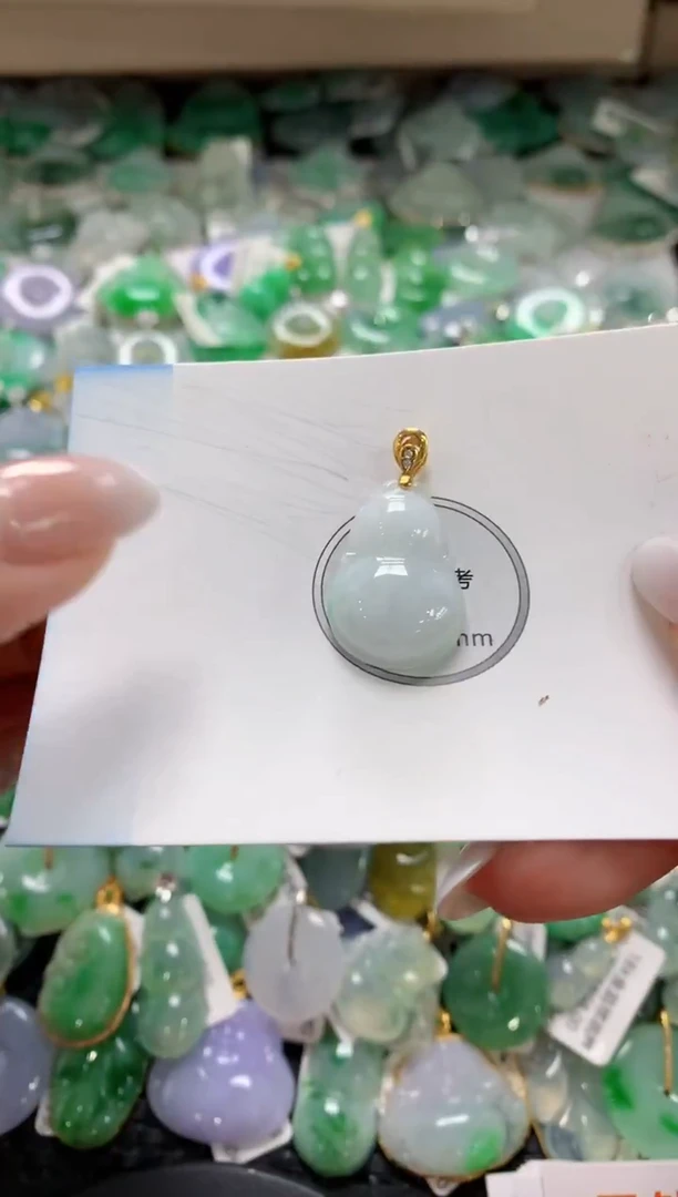 颈饰未镶嵌翡翠1111111111111111