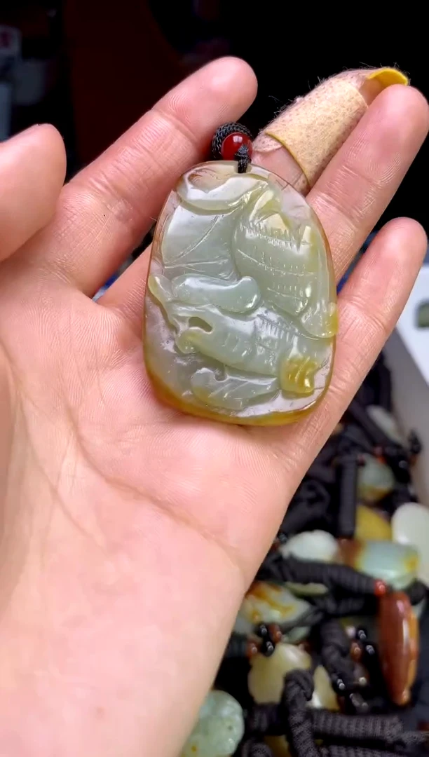 【闪购商品】和田玉颈饰未镶嵌1