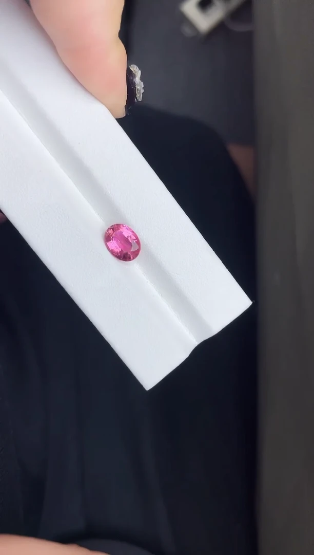 未镶嵌裸石碧玺1.8ct