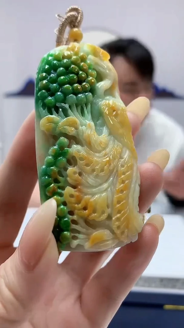 定制翡翠未镶嵌5060DD-毛货挂件91