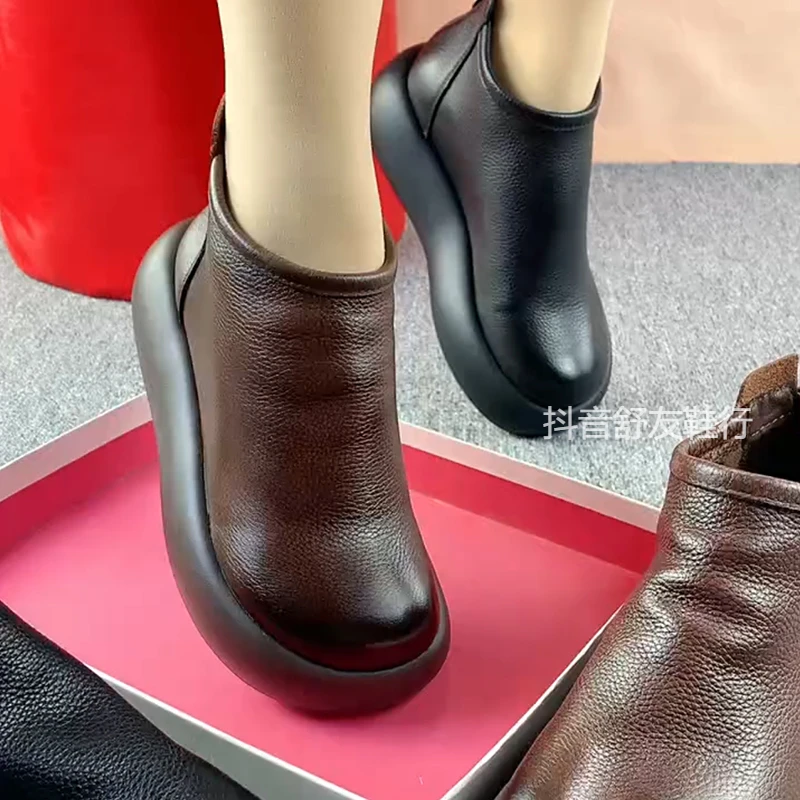 真皮短靴女2025秋冬新款牛皮圆头松糕厚底女靴单靴加绒马丁靴棉靴