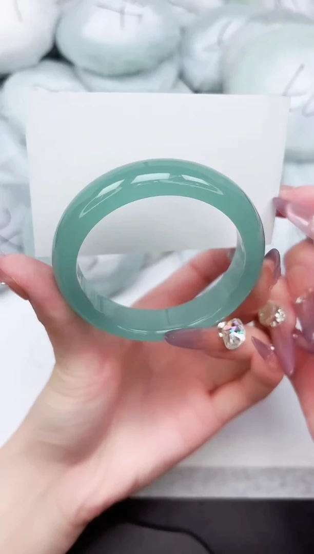 石英质玉手镯未镶嵌90-54