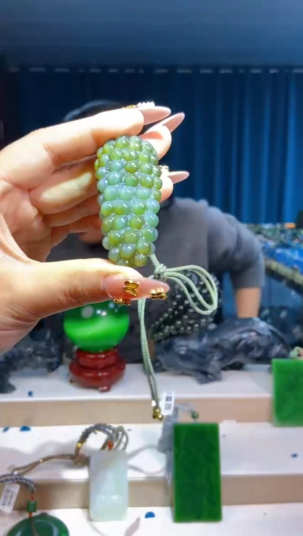 【闪购商品】和田玉挂件未镶嵌1