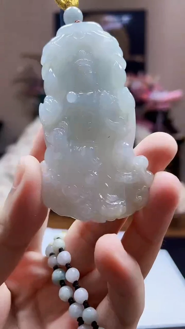 未镶嵌定制翡翠吊坠86