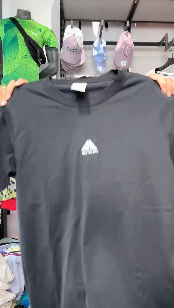 1100编码 耐克卫衣以直播间过款为准 尺码S