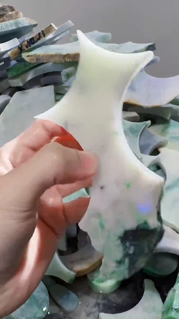 裸石翡翠缅甸翡翠A货文3920