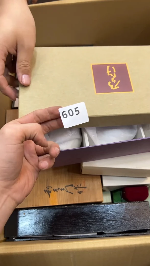 m****8605中古商品，谨慎参拍