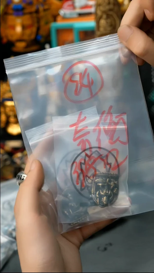 奇****藏84藏传原生态念珠配饰.