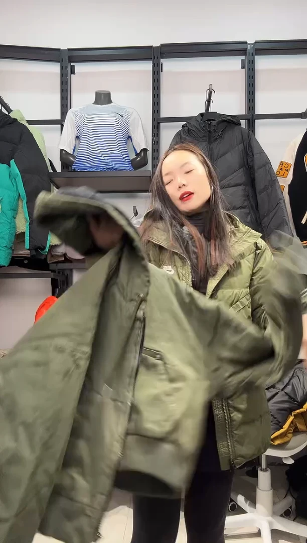 2170闪购编码 Nike/Jordan运动卫衣裤以直播间过款为准 尺码·M