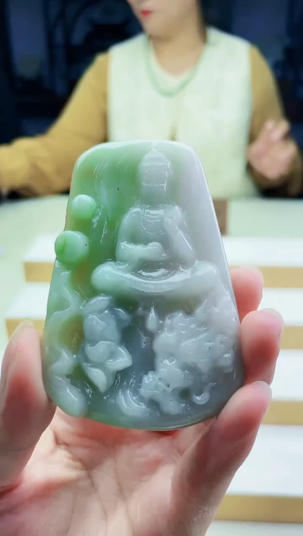 未镶嵌定制翡翠毛货09260060