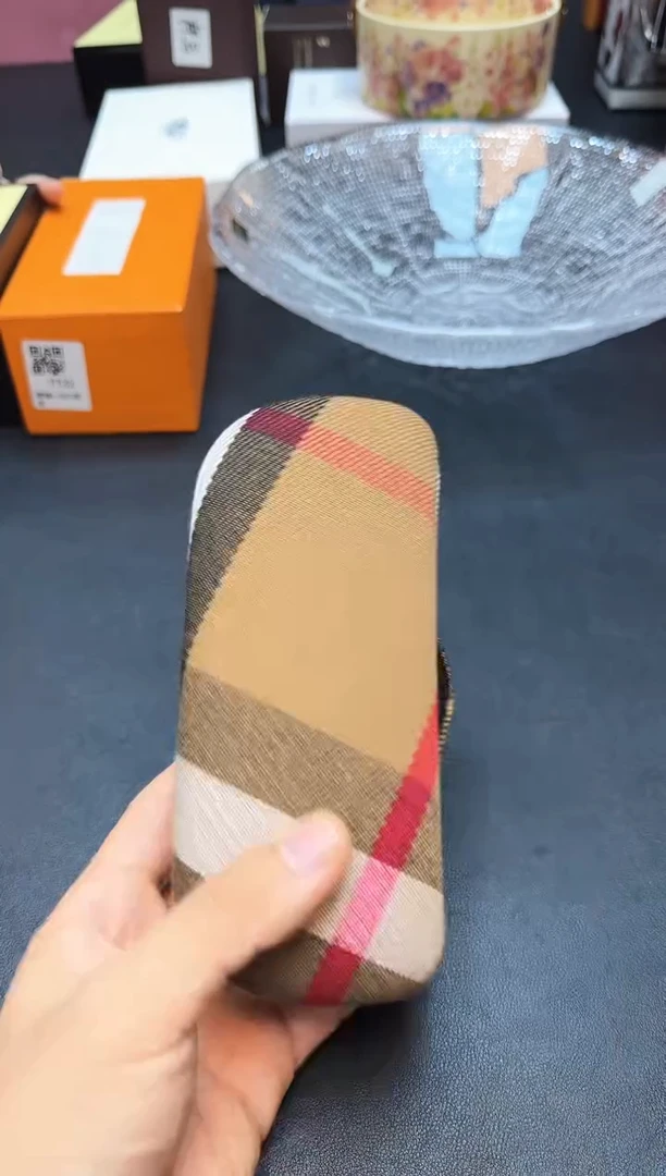 瓷片全新正品一件不留@@TT90