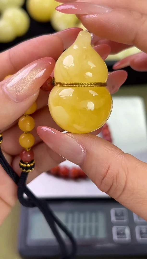 裸石琥珀未镶嵌琥珀蜜蜡吊坠