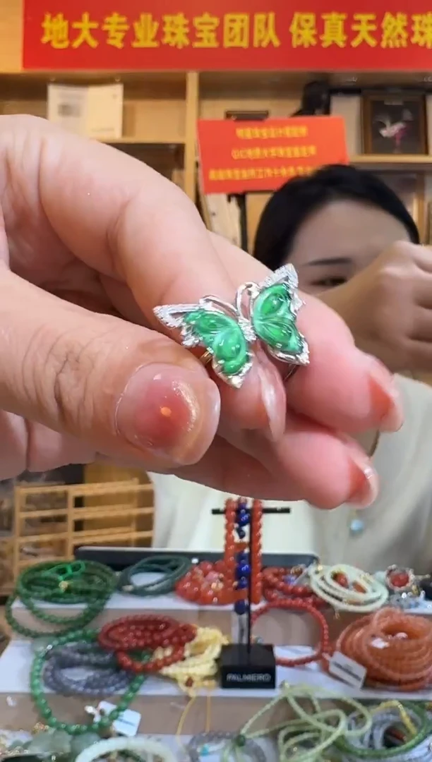 银S925镶嵌戒指翡翠翡翠蝴蝶戒指多样性发一