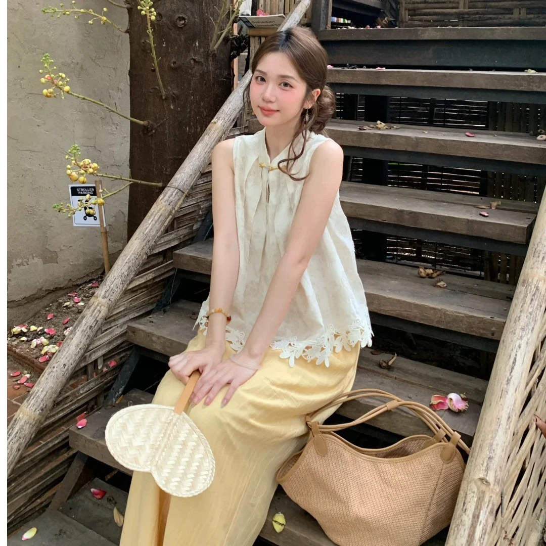 2025夏季新款时尚打底无袖上衣气质显瘦洋气休闲百搭甜美外穿上衣