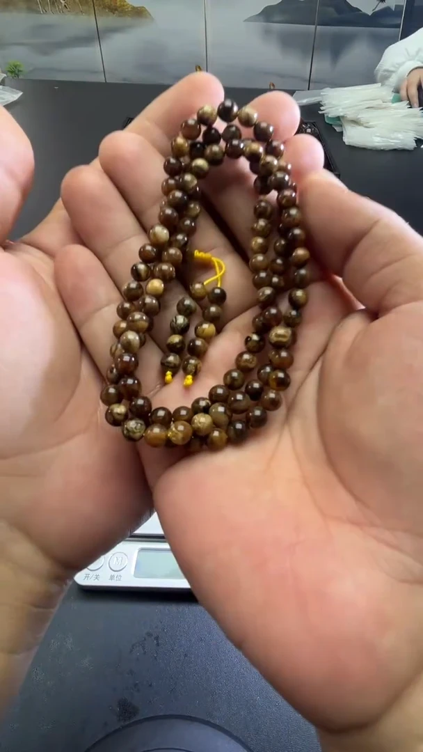 裸石琥珀未镶嵌48