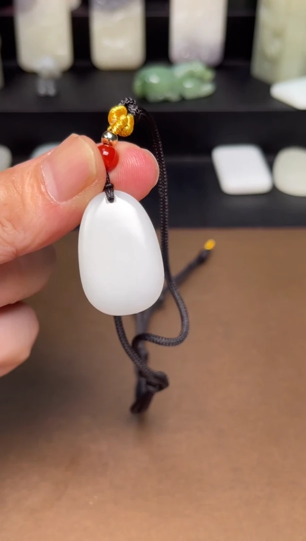 和田玉未镶嵌颈饰4 通