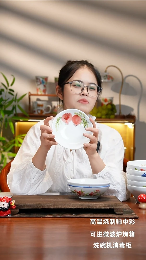 景德镇手绘釉中彩（食品级）小胖碗