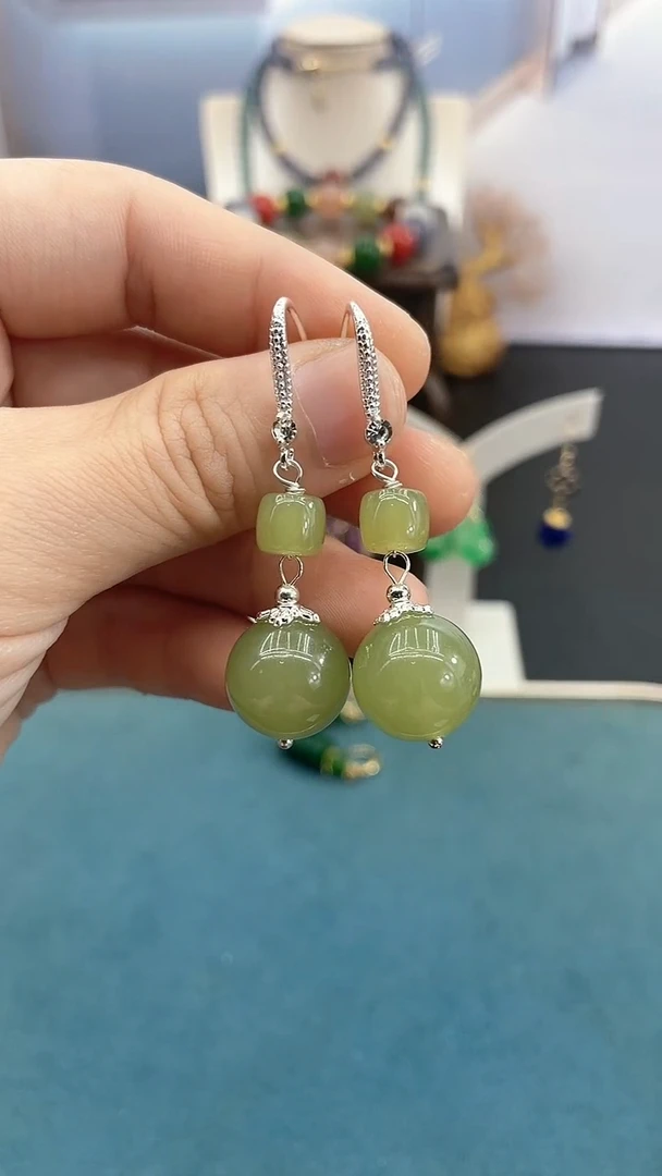 银S925镶嵌和田玉耳饰14mm晴水双珠耳钩*Y2