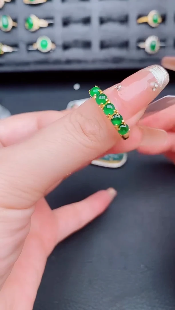 翡翠戒指银S925镶嵌天然a货翡翠222