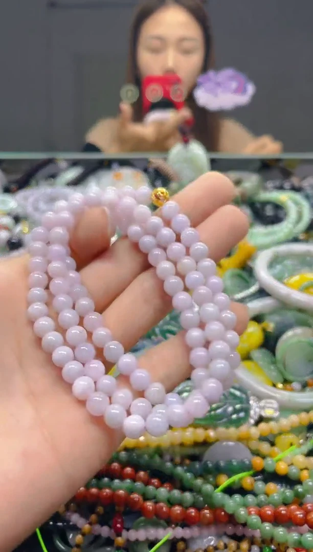 颈饰未镶嵌翡翠6MM/D/翡翠A货，一件也是批发价
