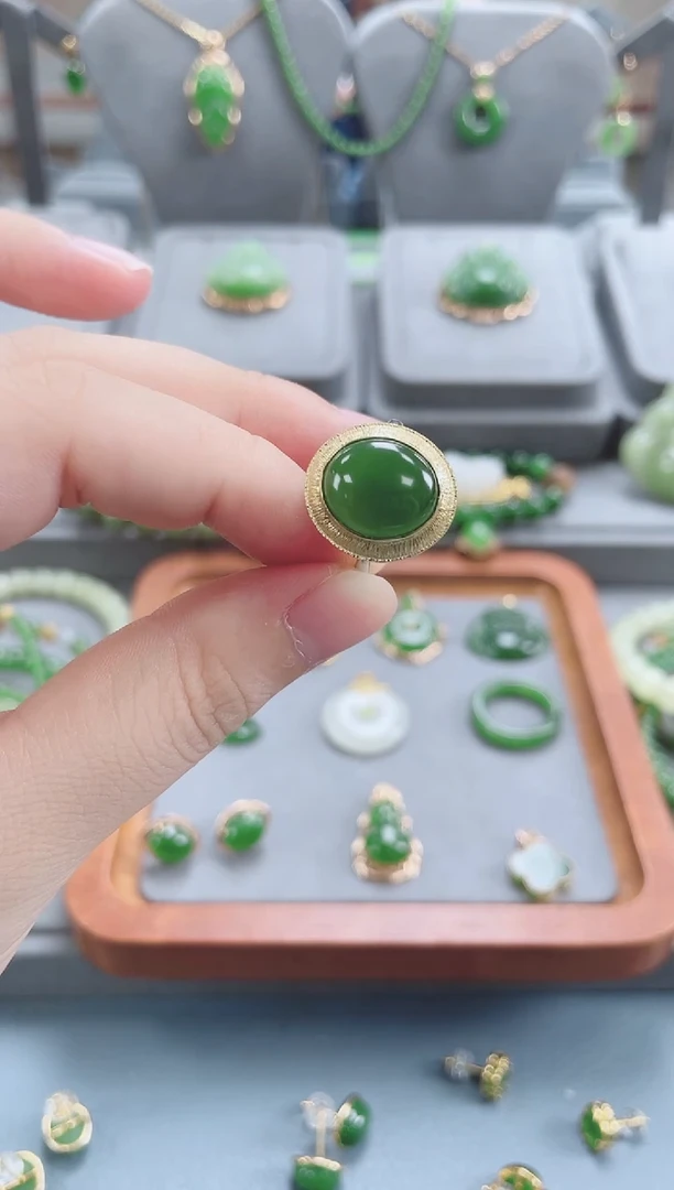 银S925镀金镶嵌戒指和田玉银S925镀金镶嵌 戒指 和田玉