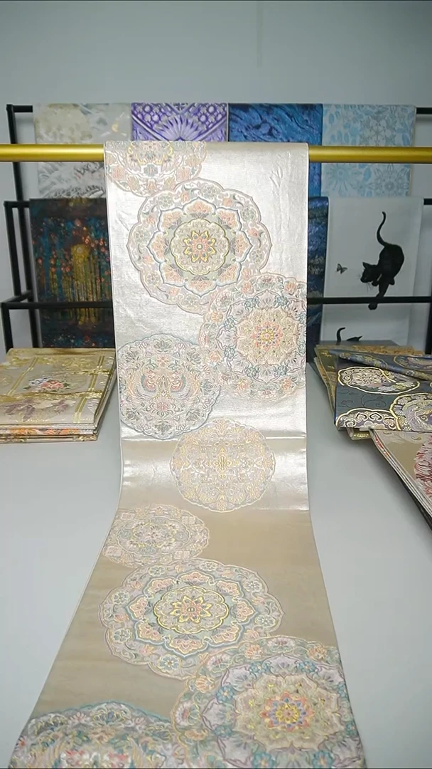 织绣织锦8宝象花。