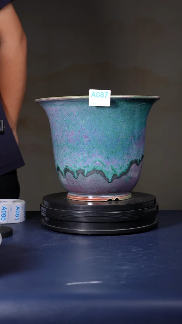 其他A087号微瑕福利钧瓷青绿釉金钟盆 口径26.3高21