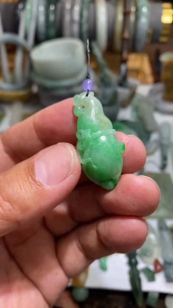 未镶嵌挂件翡翠翡翠