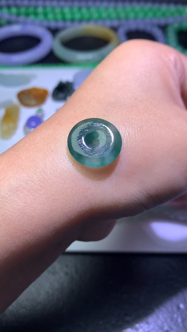 未镶嵌定制翡翠毛货