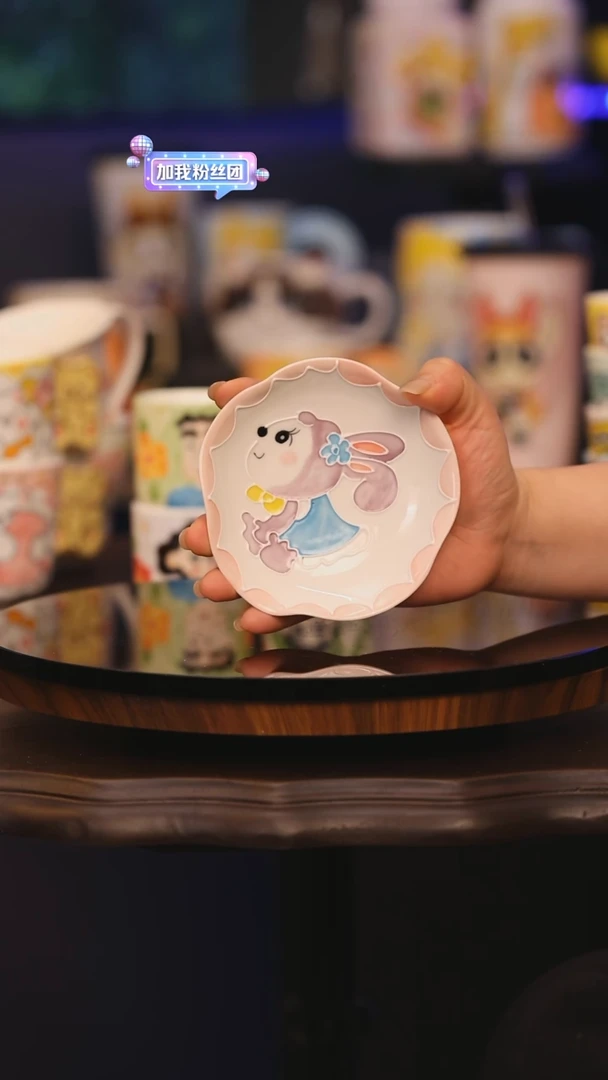 【闪购商品】摆件景德镇釉下彩绘设计师款式陶瓷