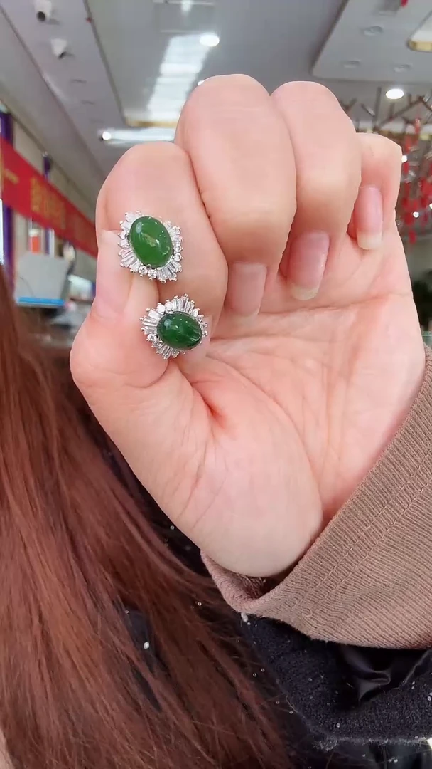 【闪购商品】和田玉耳钉银S925镶嵌耳钉