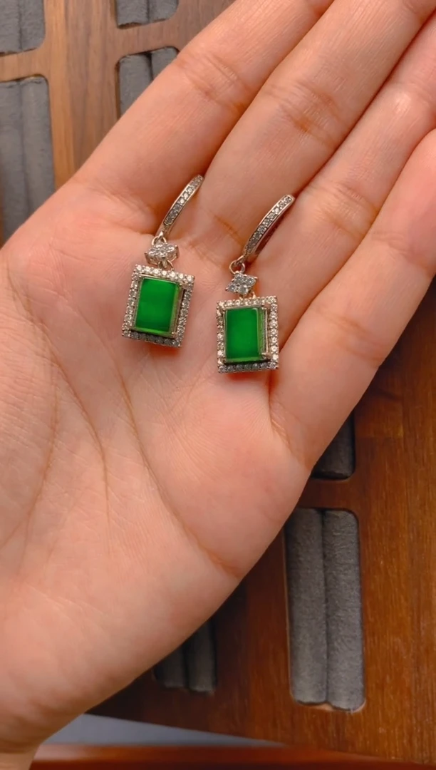 翡翠银S925镶嵌耳饰无事牌耳饰