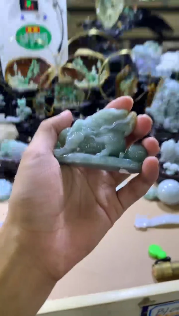 未镶嵌摆件翡翠用****3翡翠摆件
