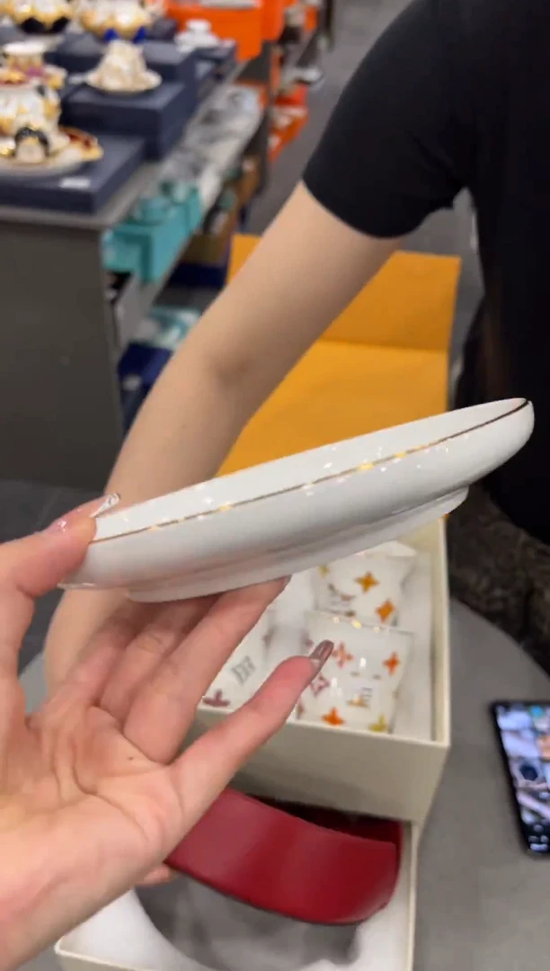 瓷片----H1043-----