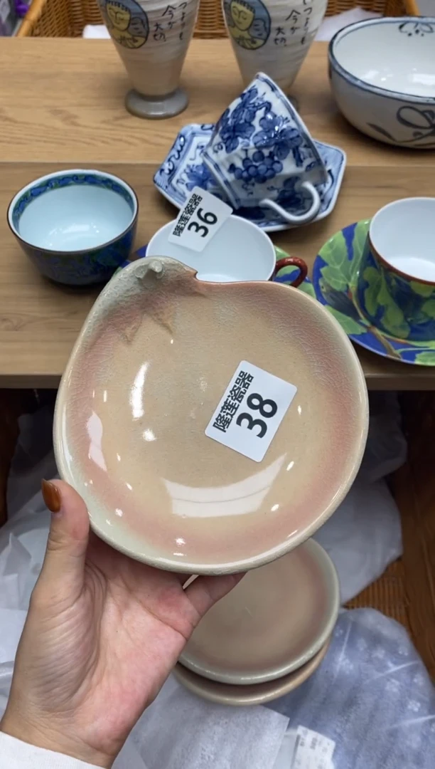 瓷片隆莲瓷器欢迎大家