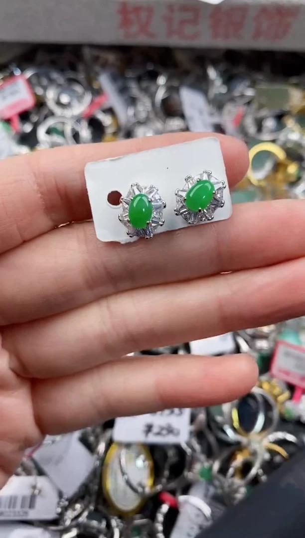 银S925镶嵌戒指翡翠10             1