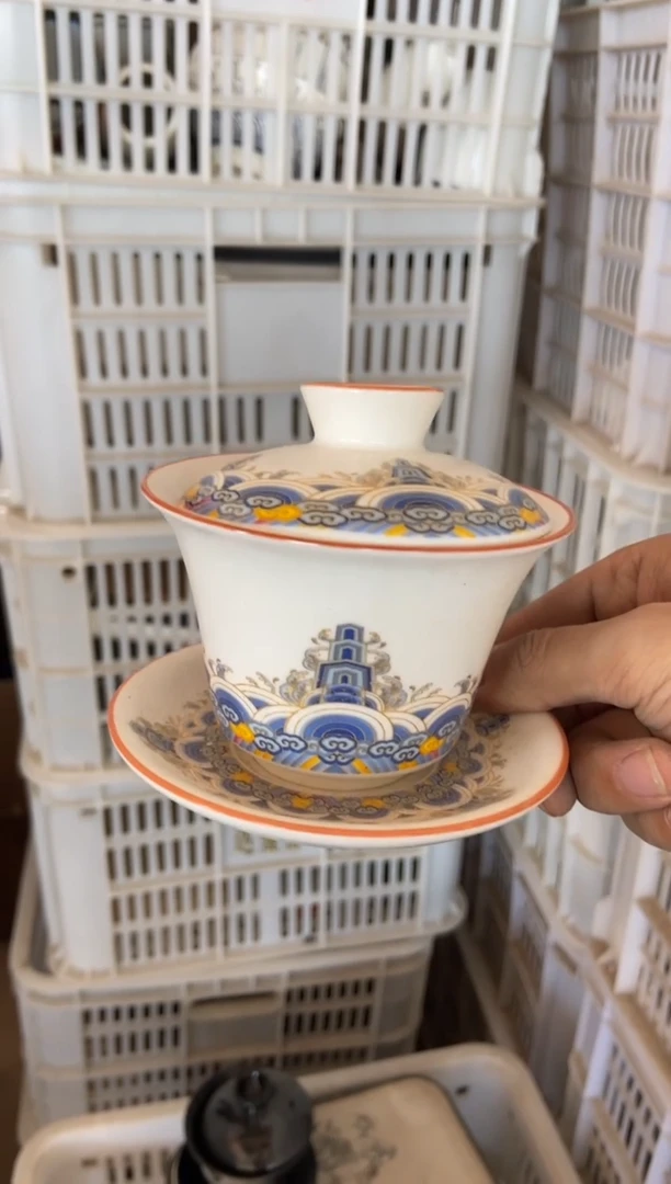杯无运费险有瑕疵的摄影的产品有使用过的痕迹有点脏介意勿拍