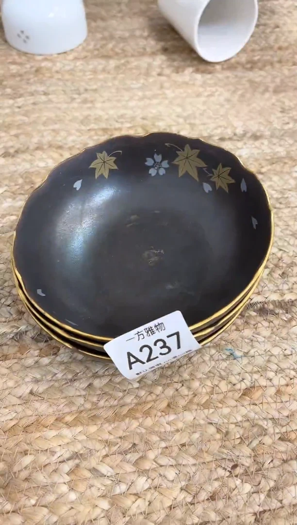 @**姐回流孤品瓷片，满18包邮A237