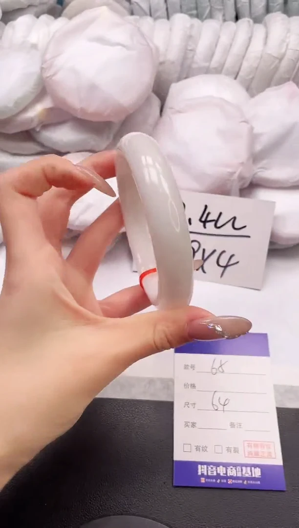 【闪购商品】和田玉手镯未镶嵌10K65-64