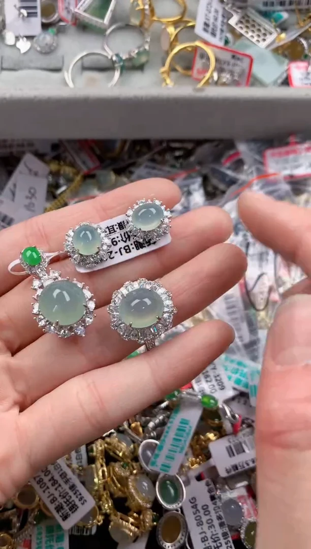 银S925镶嵌戒指翡翠8888    7