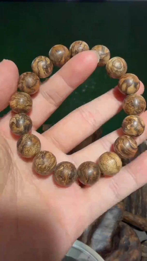 沉香手串用****0海南古董香多样性发一
