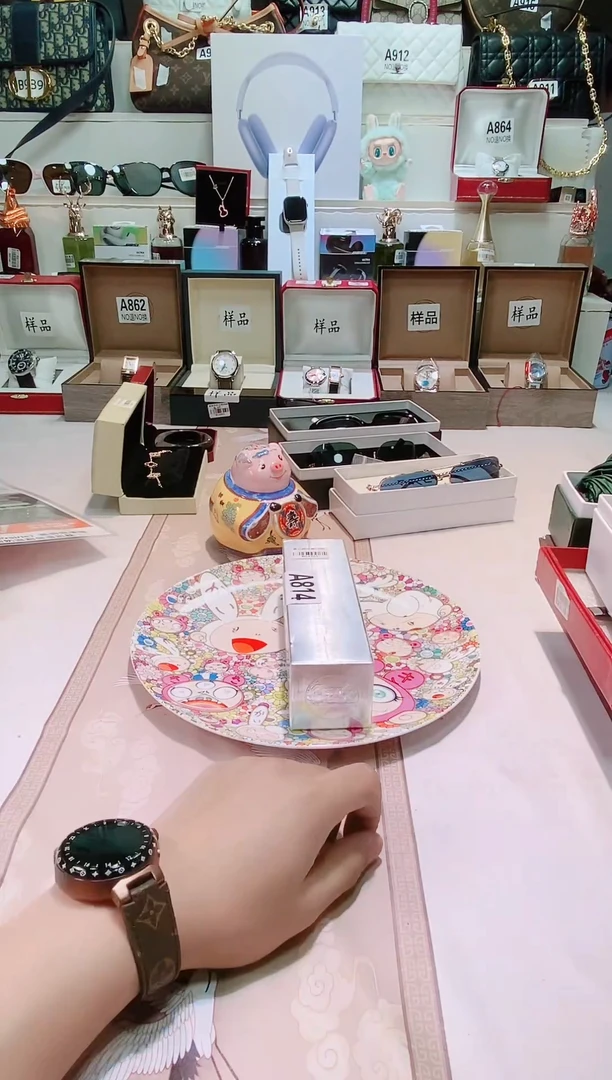 瓷片瓷器 库房到期 全部地板价@@1
