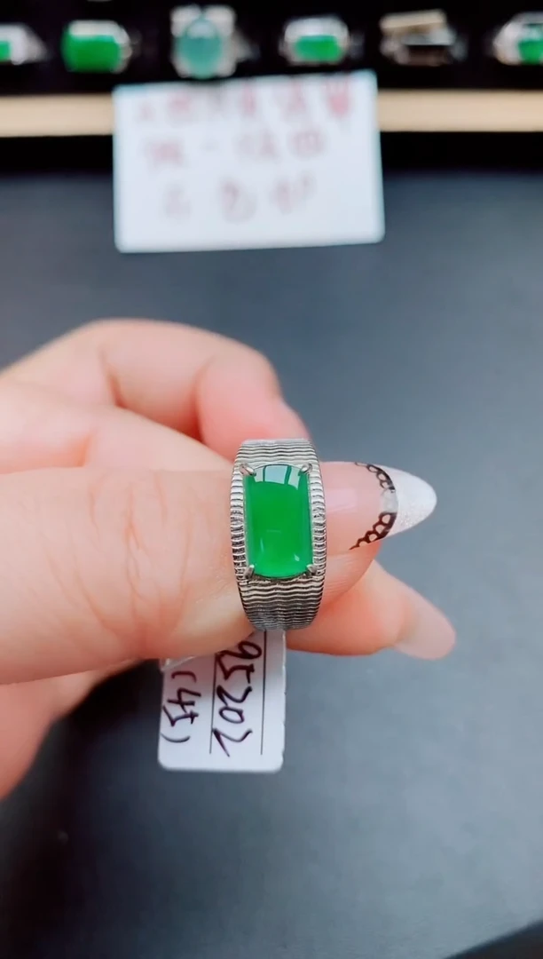 翡翠戒指银S925镶嵌1212121