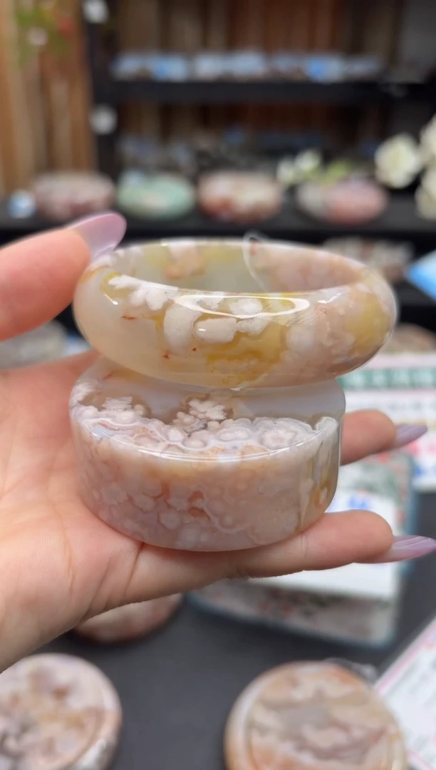 未镶嵌手镯石英质玉A342(58圈赠送镯心)